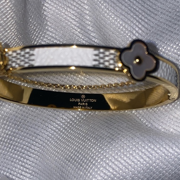 Designer bracelet - Picture 3 of 3